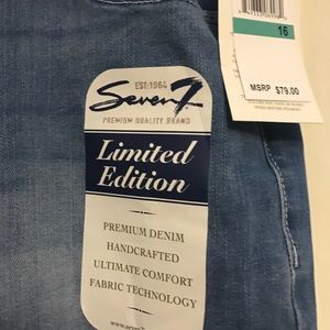 Seven jeans